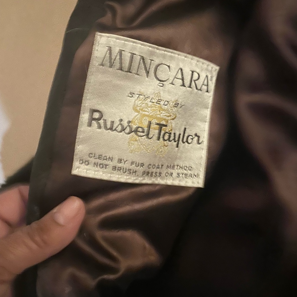 Mincara Russell Taylor Fur Faux Coat Brown women's Silk Lined ‎ sz L - Picture 3 of 8